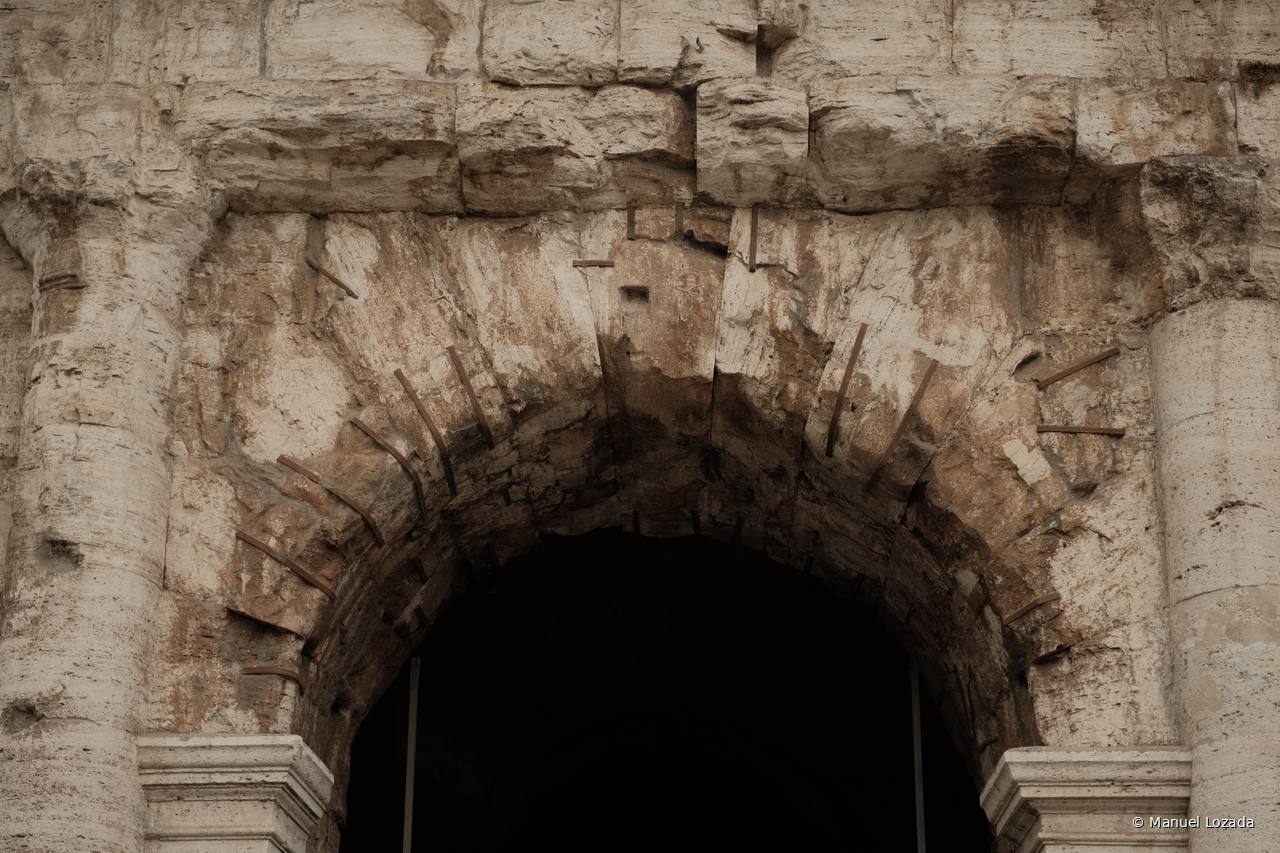 The Threshold — Outer arcade